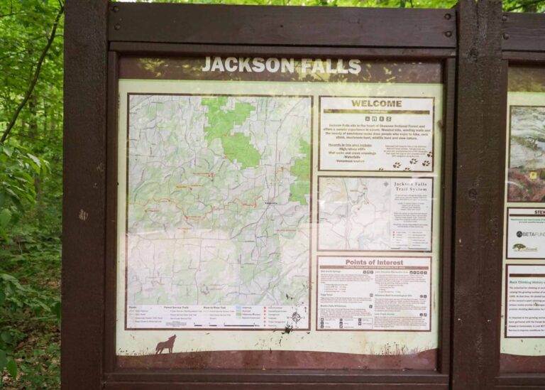 Jackson Falls in Southern Illinois (Hiking, Climbing & Camping)