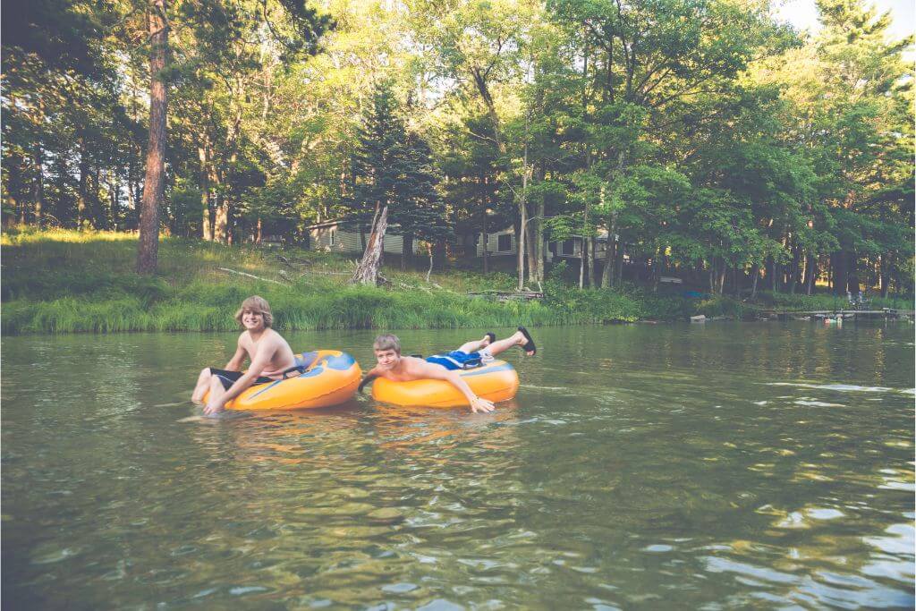 Illinois River Floating in Oklahoma The Ultimate Guide