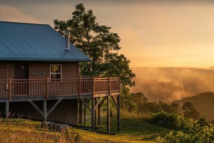 Number 2 best Buffalo River Float Trip Cabin with a hottub looking out over an Arkansas valley