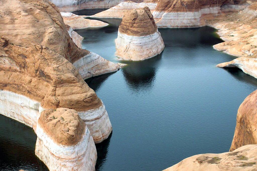 phoenix-to-antelope-canyon-tours-road-trip-guide-2024