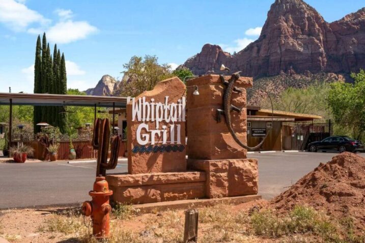 the whiptail grill sign a place to eat near zion national park