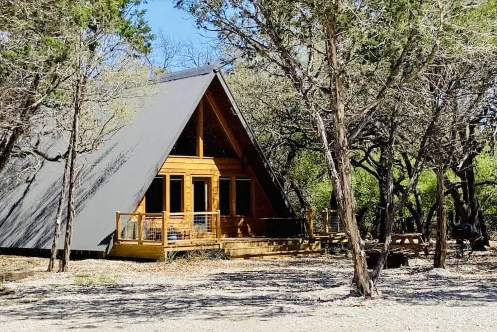 Ultimate Guide to Frio River Tubing in Texas