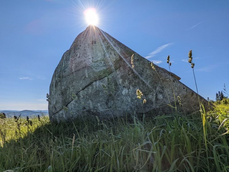 Sentinel Rock — Nature's Silent Sentinel