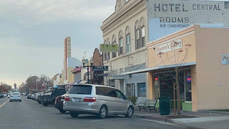 Gateway to Adventure With Small-Town Tranquility