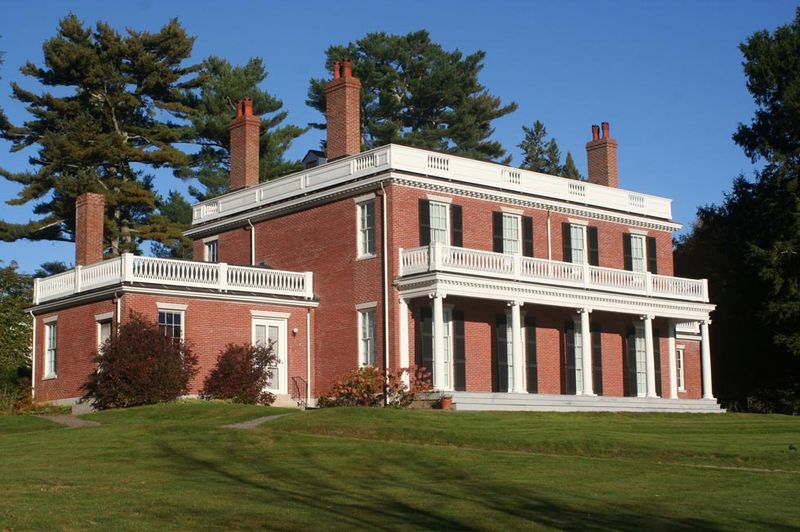 Tour the Elegant Woodlawn Museum