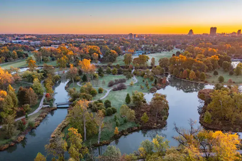 Explore Forest Park's Amazing Size
