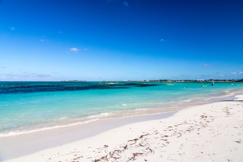 Free Beach Bliss: Public Access Paradise