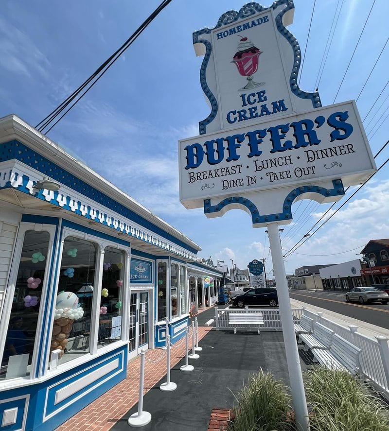 Duffer's - Where Ice Cream Meets Mini Golf Magic