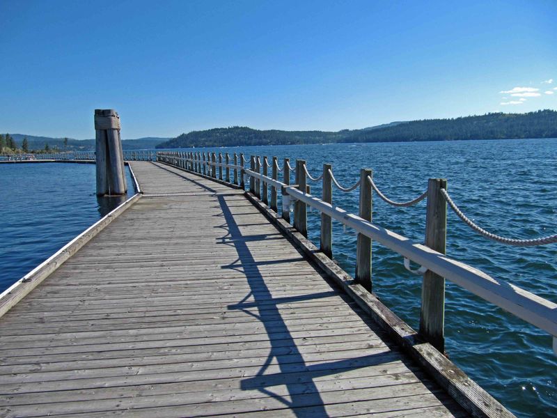 Stroll the famous floating boardwalk