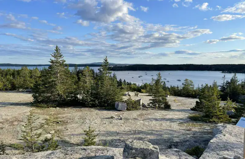 Hike a Granite Quarry to Big Views (Settlement Quarry Preserve)
