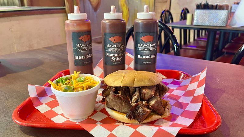 Hawg Jaw Que & Brew