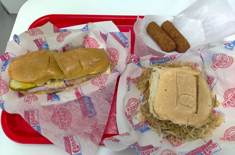 Cuban Guys – Kendall, Miami