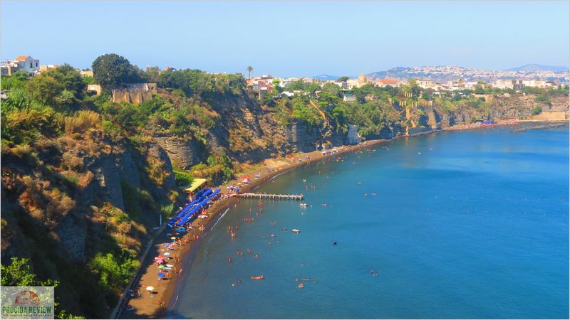 Drop to Chiaia, the Quiet In-Town Strand