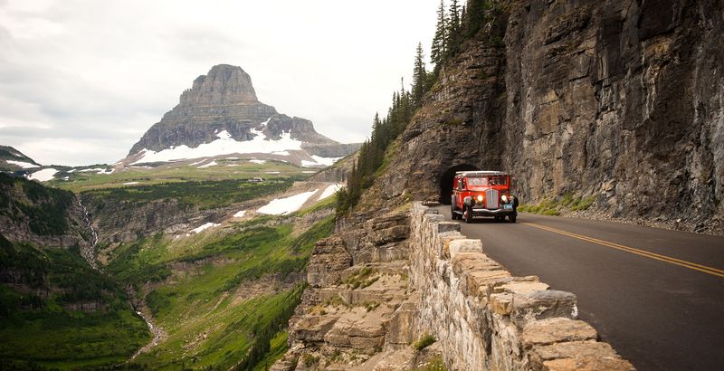 Explore Scenic Mountain Drives