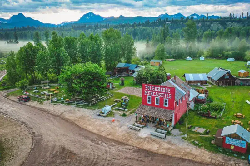 Savor the off-grid vibe