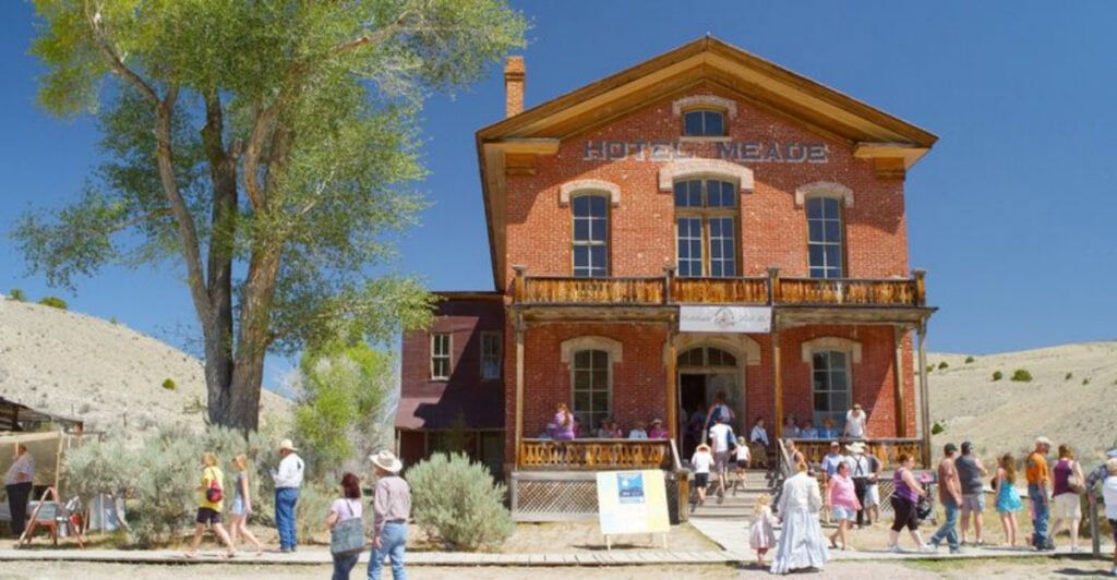 This Abandoned Gold Rush Town Now Hosts Farm-to-Table Pop-Ups