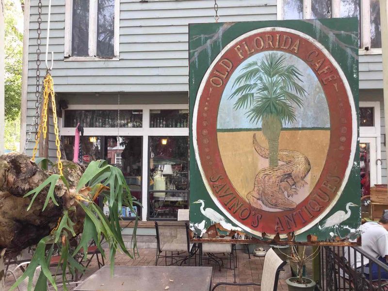 Old Florida Café – Small-town Florida