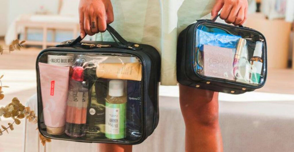 10 Best Washbags for Different Types of Travelers