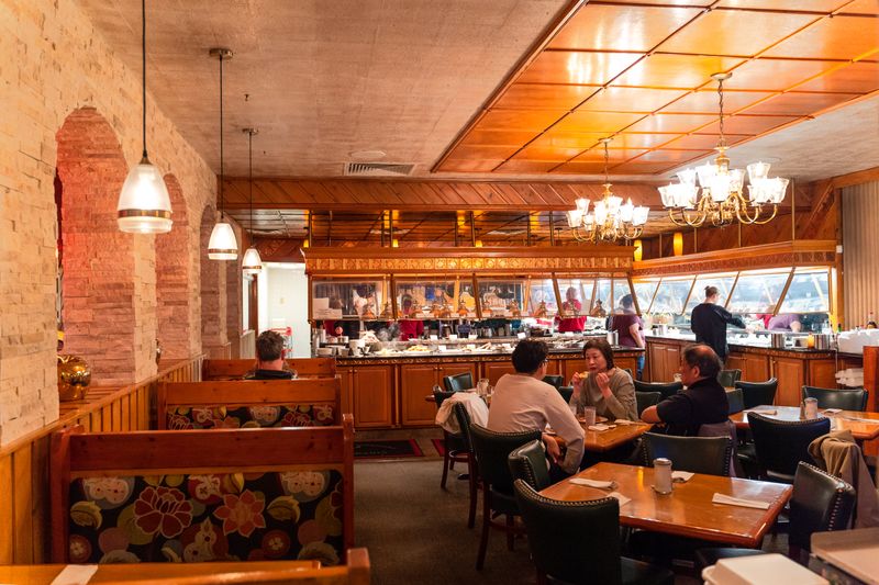 Red Apple Buffet: Polish Paradise