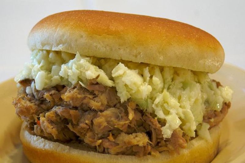 Hursey's Bar-B-Q – The Basic But Satisfying Sandwich