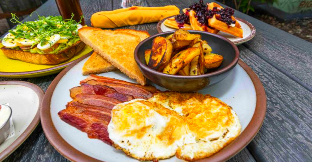 10 Secret Restaurants in Asheville Locals Don’t Want You to Miss