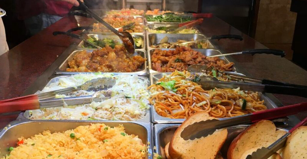 12 Arizona Buffets That Locals Actually Love
