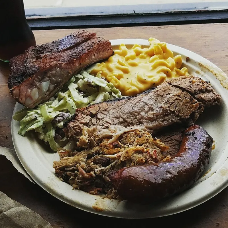 Federal Hill Smokehouse — Erie
