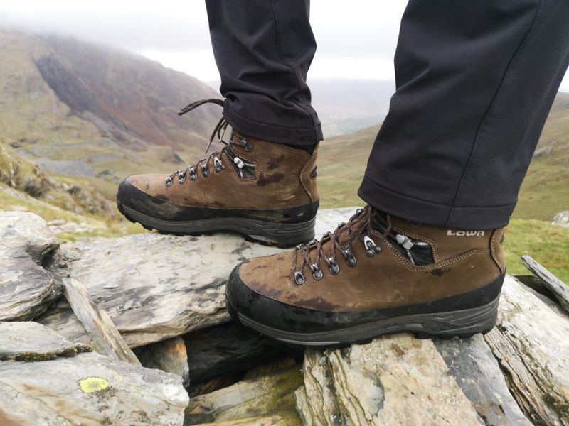 LOWA Tibet GTX