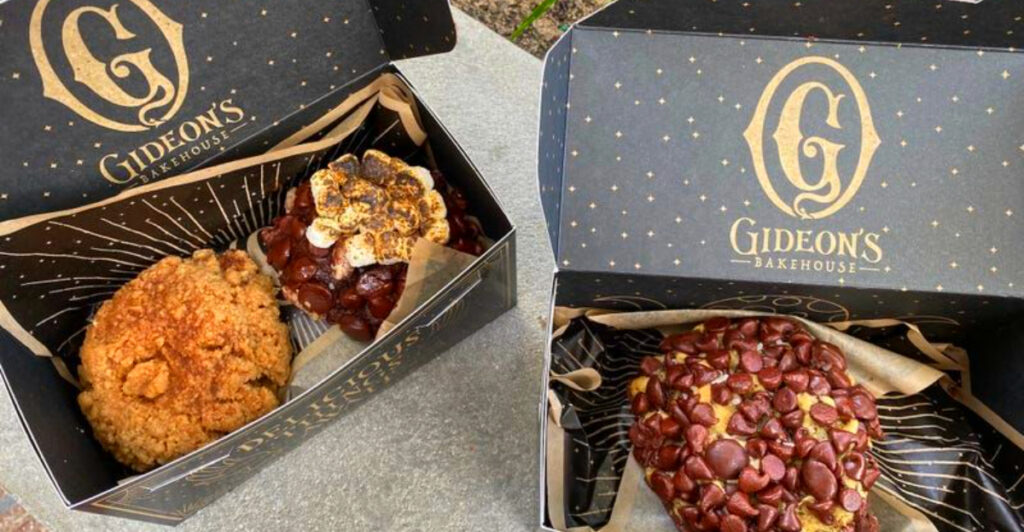 13 Under-the-Radar Florida Bakeries Tourists Rarely Find)