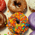 13 Vintage Illinois Donut Shops Worth the Drive
