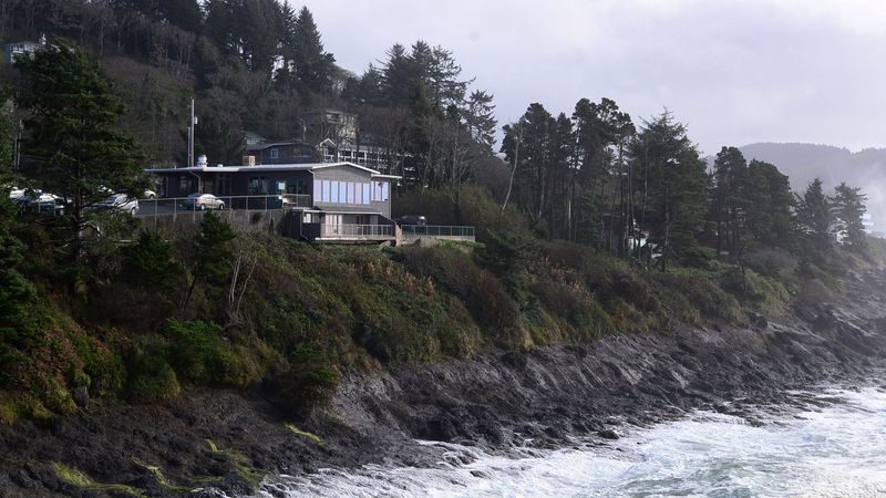 Tidal Raves — Depoe Bay
