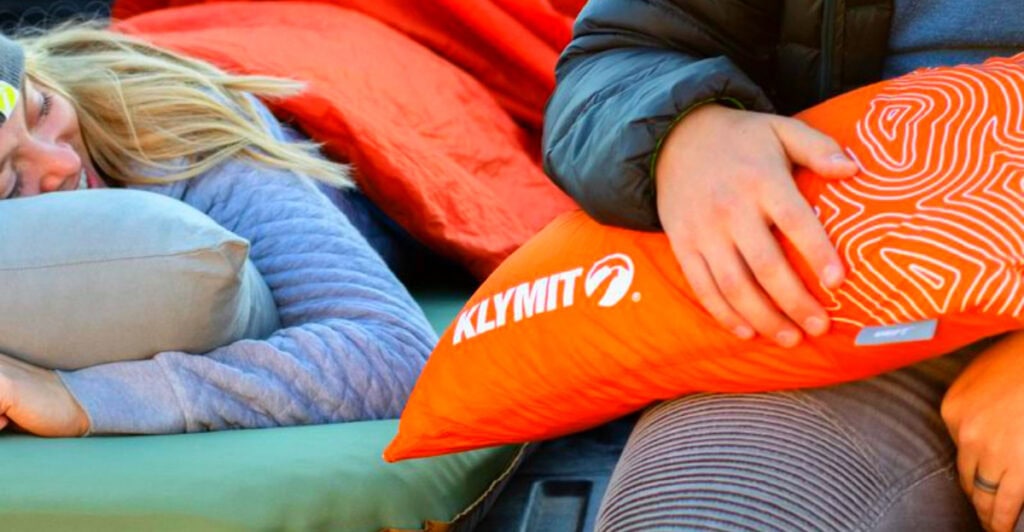 15 Best Travel Pillows for Camping Nights