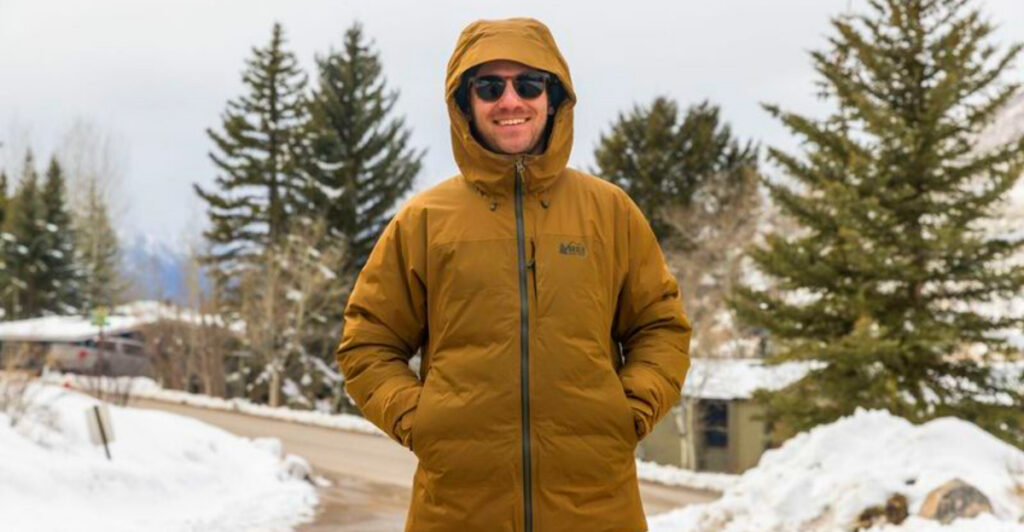 15 Best Winter Hiking Jackets (Reviewed for Warmth & Comfort)