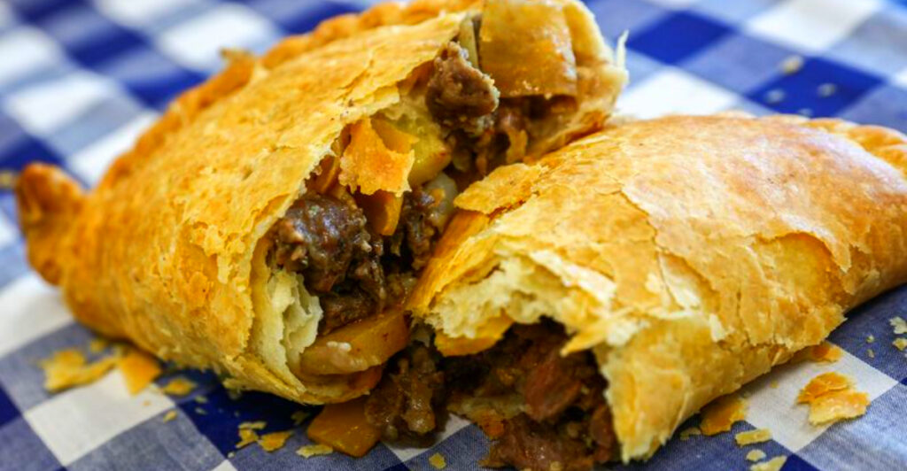 15 Secret Michigan Recipes That Families Guard More Fiercely Than Their Bank Accounts