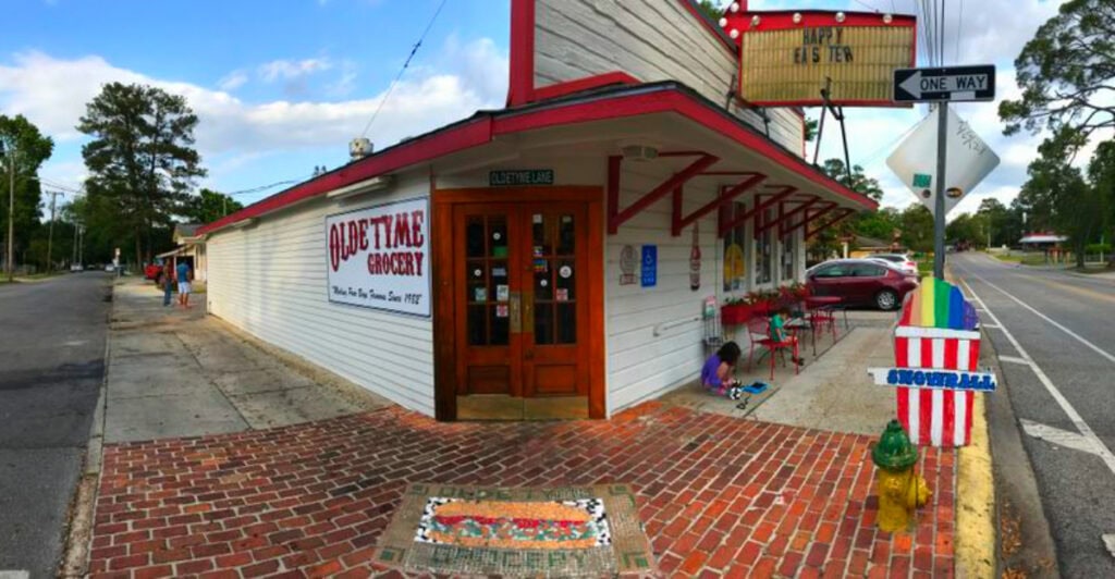 7 Louisiana Cajun & Creole Restaurants Serving Gumbo, Jambalaya, and Local Flavor