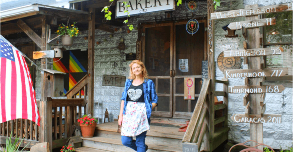 8 Hidden Mountain Cafés in North Carolina Locals Swear By