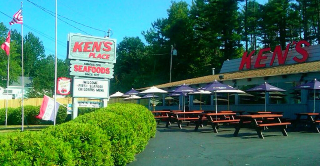 9 Amazing Drive-in Restaurants In Maine You Must Visit