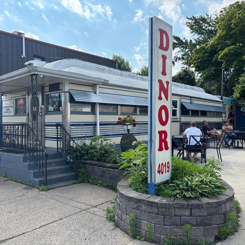 Step Back in Time at Lawrence Park Dinor