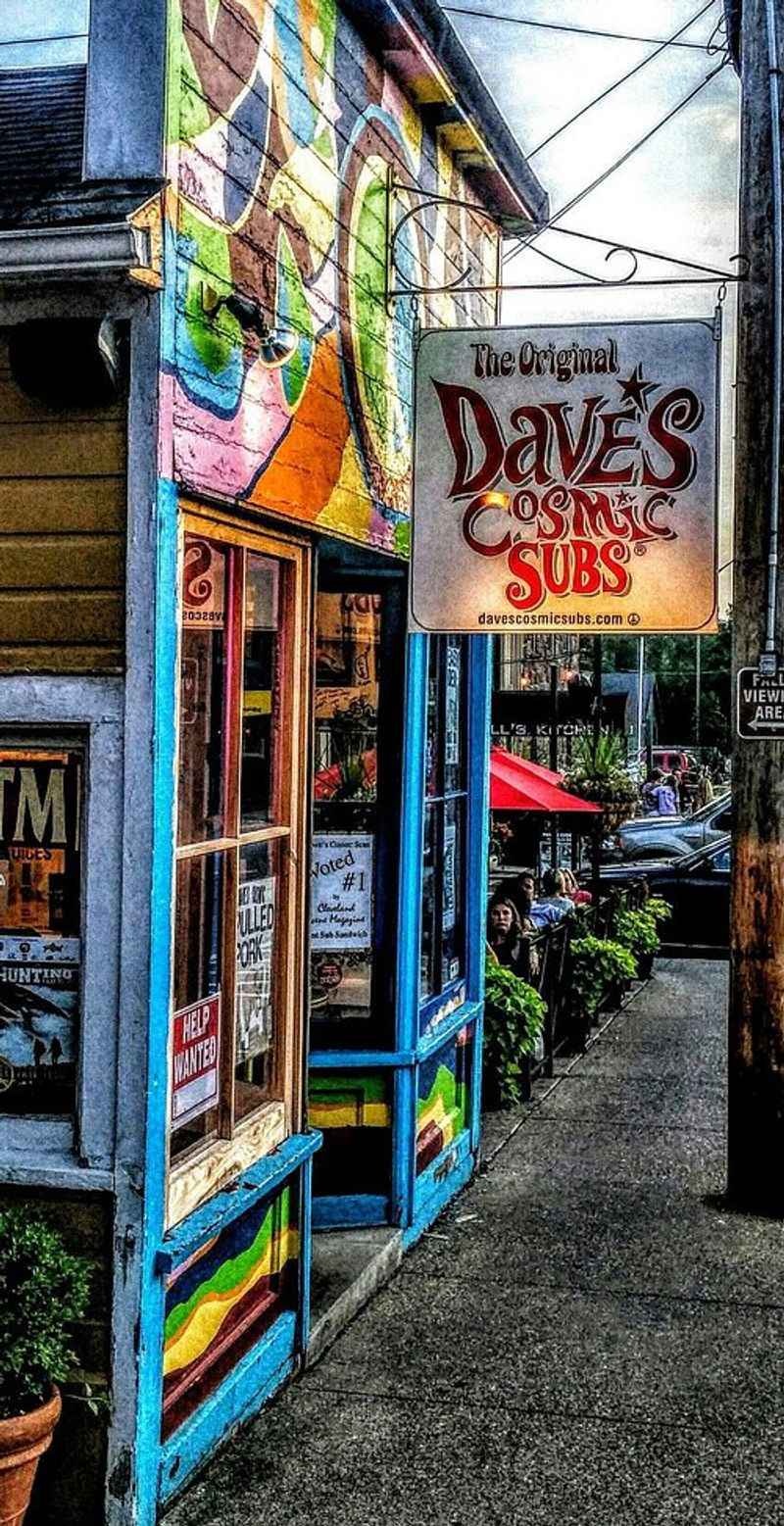 Dave's Cosmic Subs: Rock & Roll Between Bread