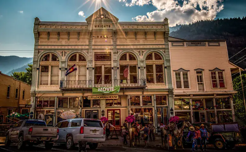 A Blend of History and Small-Town Charm