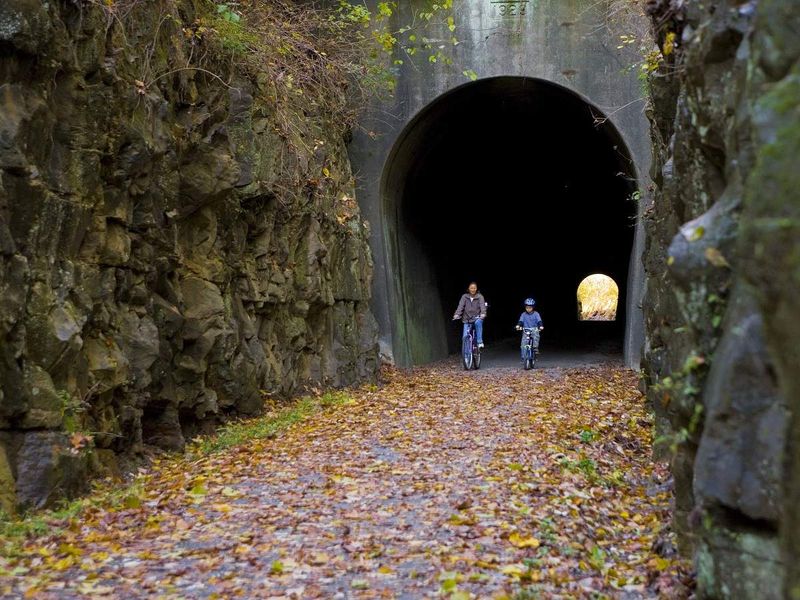 Tunnel Hill State Trail (IL)