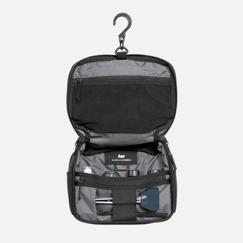 Aer Travel Kit 2 - Hanging Solution