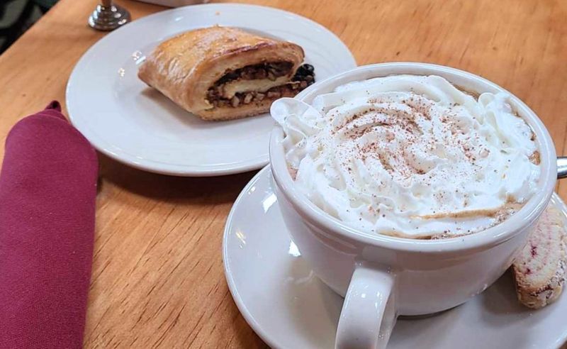 Costeaux French Bakery (Healdsburg)