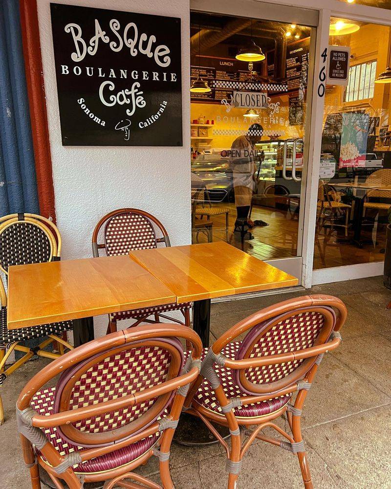 Basque Boulangerie Café (Sonoma Plaza)