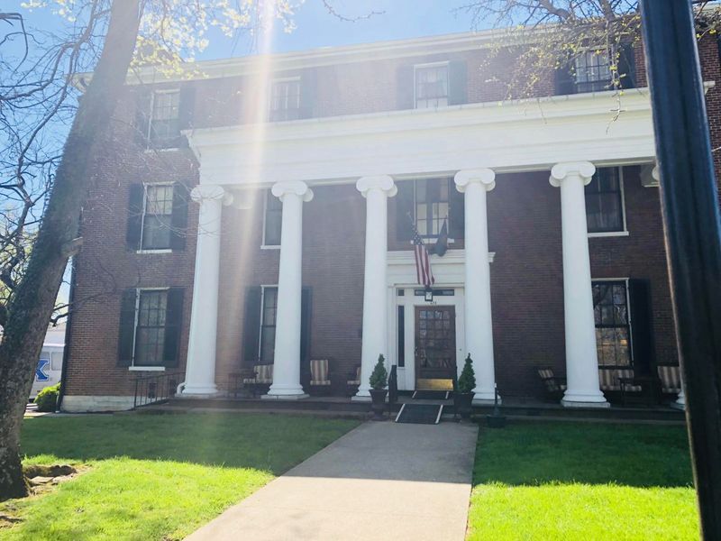 Beaumont Inn — Harrodsburg