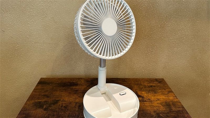 Lipety Foldable Oscillating Fan (9-inch)