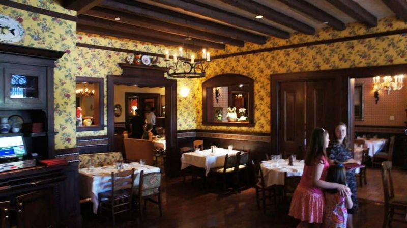 Mama Della’s Ristorante (Loews Portofino Bay Hotel, Universal Orlando)