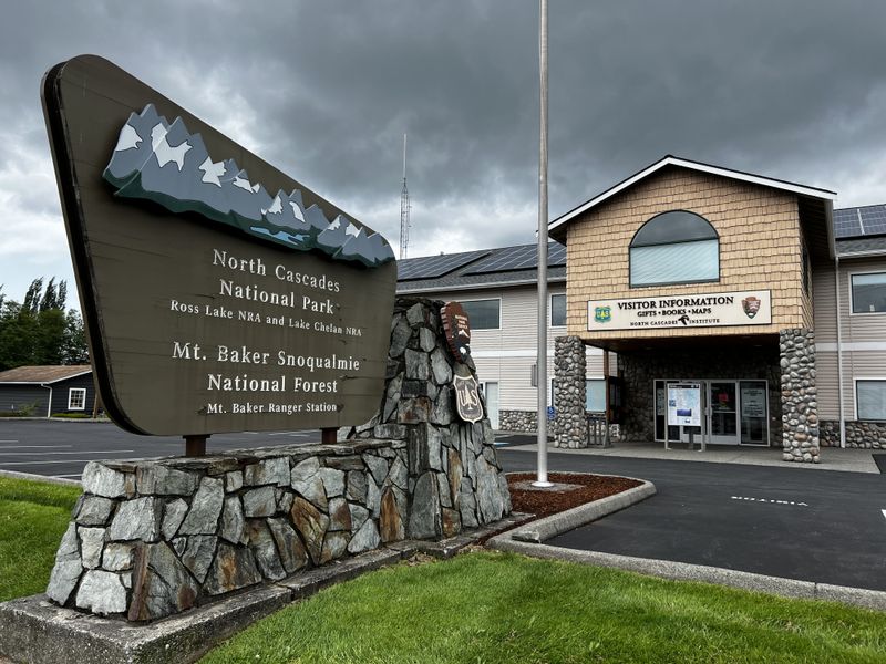 Ranger Stations and Visitor Center Resources