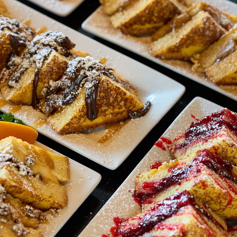 Keke’s Breakfast Café – Multiple Locations
