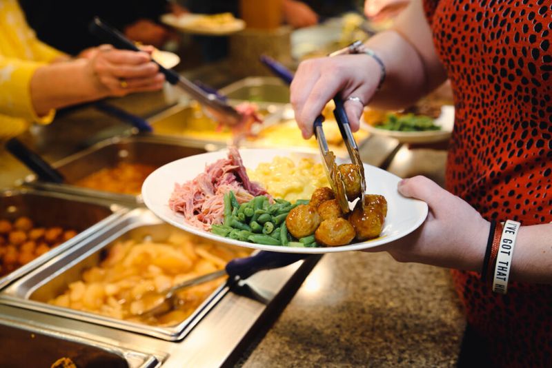 Blue Gate Restaurant & Bakery — Shipshewana